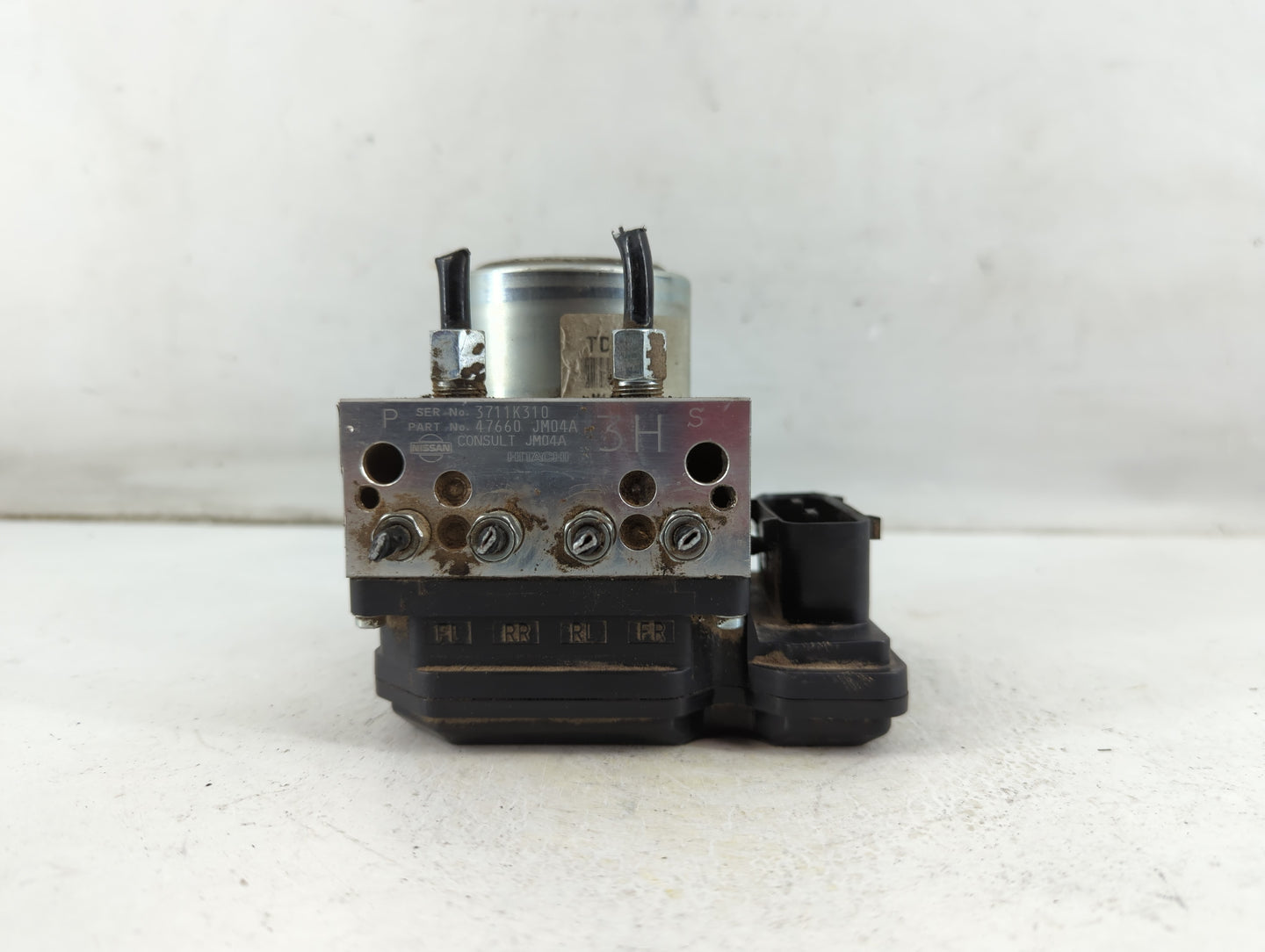 2012-2015 Nissan Rogue ABS Pump Control Module Replacement P/N:47660 JM04A Fits Fits 2012 2013 2014 2015 OEM Used Auto Parts