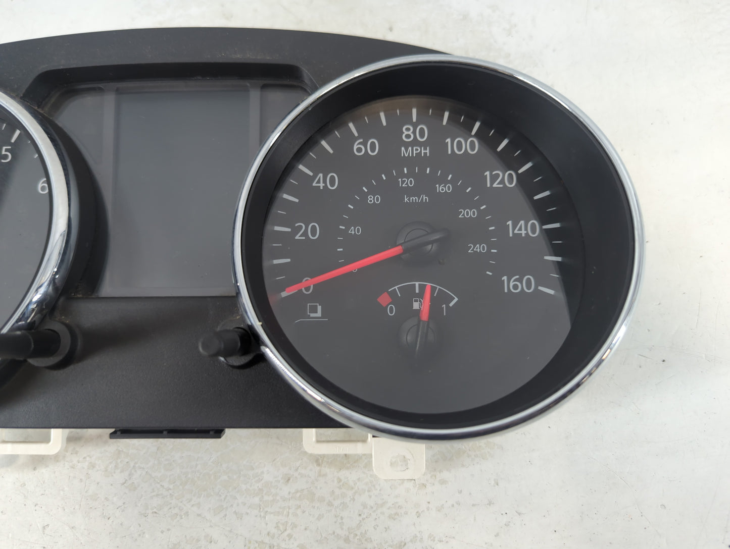 2012-2015 Nissan Rogue Instrument Cluster Speedometer Gauges P/N:24810 1VX5A Fits Fits 2012 2013 2014 2015 OEM Used Auto Par