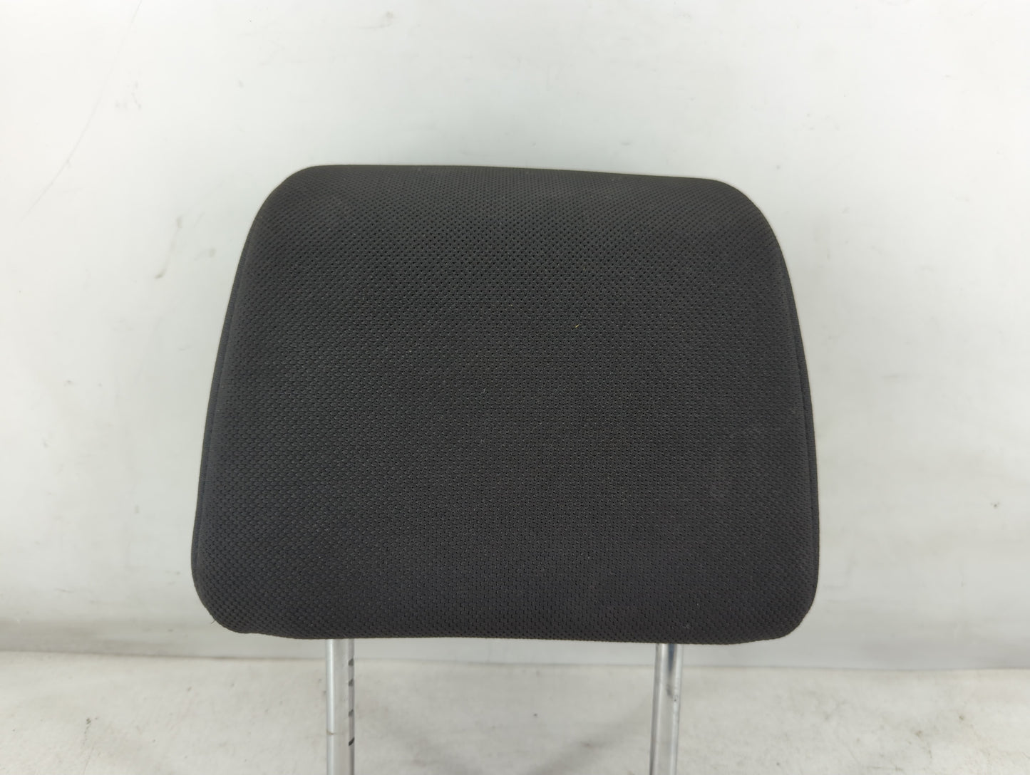 2011-2013 Nissan Rogue Headrest Head Rest Front Driver Passenger Seat Fits Fits 2011 2012 2013 OEM Used Auto Parts - Oemused