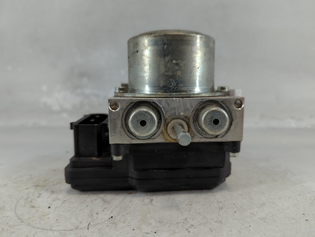 2012-2015 Nissan Rogue Anti-Lock Brake ABS Pump Module Actuator OEM P/N:47660 JM04A Fits Fits 2012 2013 2014 2015 OEM Used A
