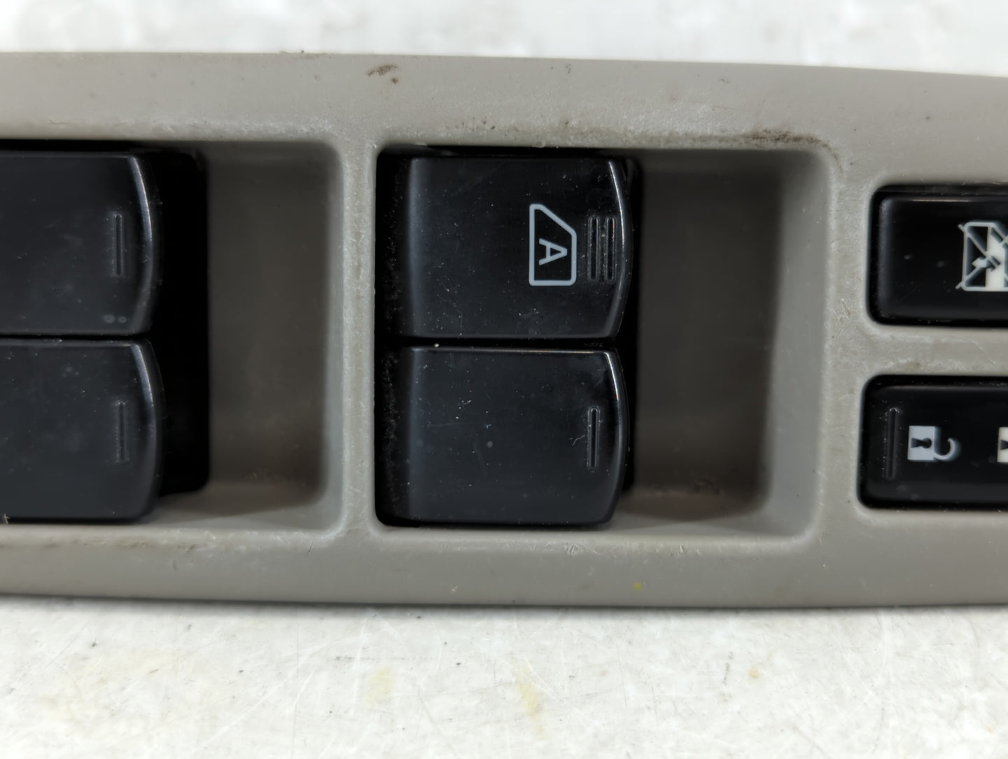 2011-2015 Nissan Rogue Master Power Window Switch Replacement Driver Side Left Fits Fits 2011 2012 2013 2014 2015 OEM Used A