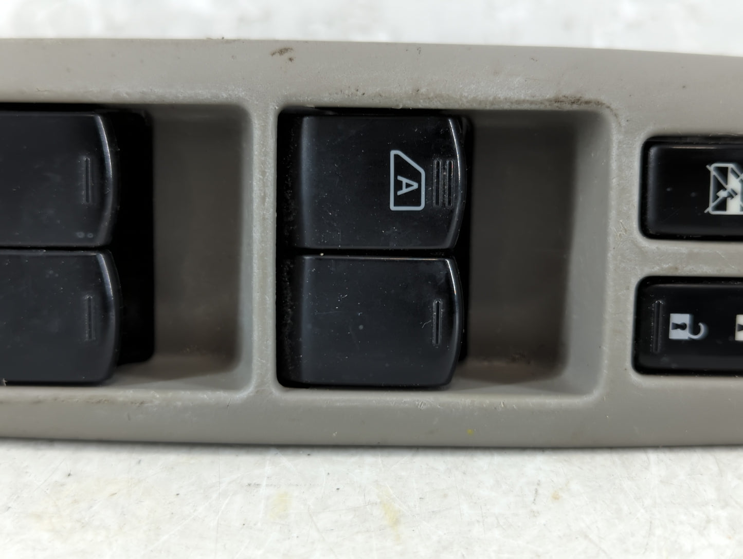 2011-2015 Nissan Rogue Master Power Window Switch Replacement Driver Side Left Fits Fits 2011 2012 2013 2014 2015 OEM Used A