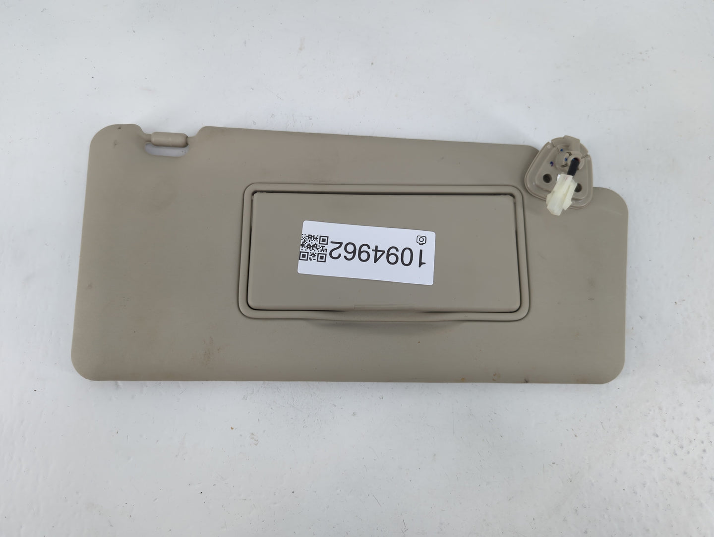 2008-2015 Nissan Rogue Sun Visor Shade Replacement Passenger Right Mirror Fits Fits 2008 2009 2010 2011 2012 2013 2014 2015 