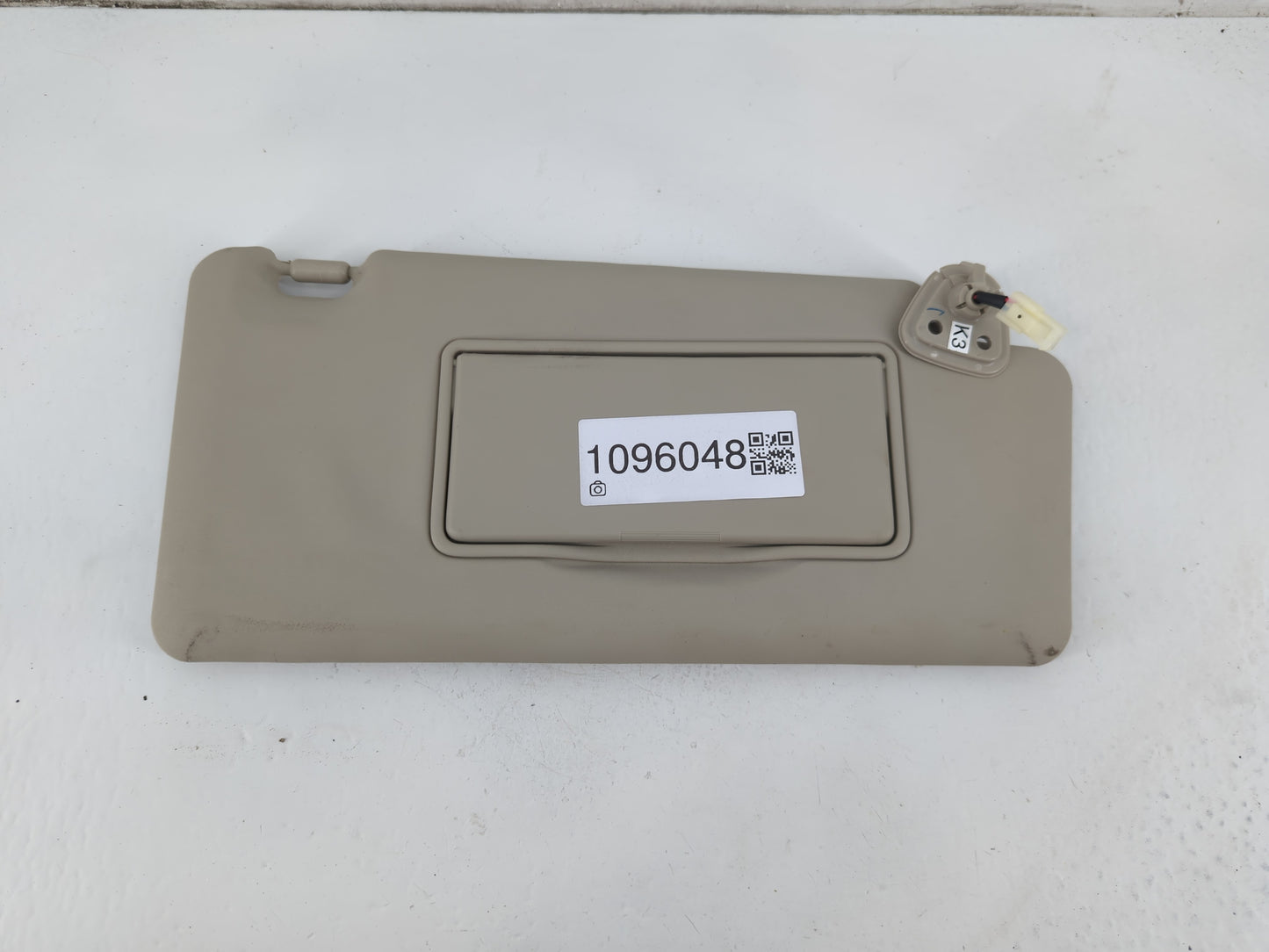 2008-2015 Nissan Rogue Sun Visor Shade Replacement Passenger Right Mirror Fits Fits 2008 2009 2010 2011 2012 2013 2014 2015 