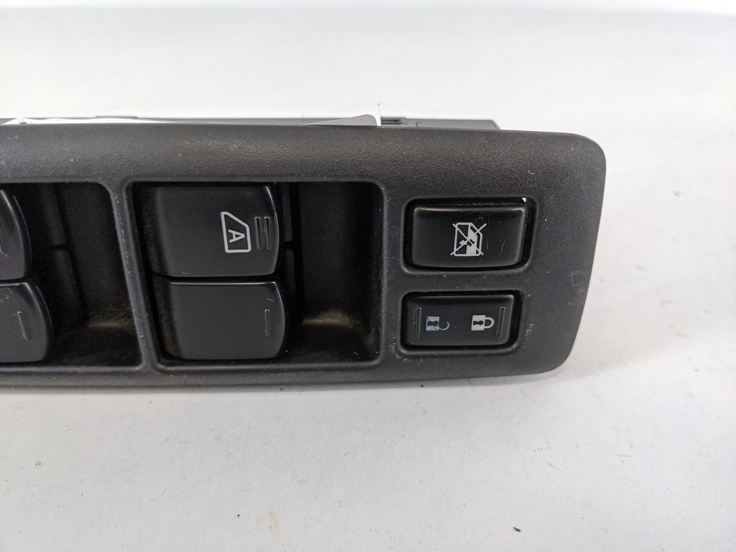 2011-2015 Nissan Rogue Master Power Window Switch Replacement Driver Side Left Fits Fits 2011 2012 2013 2014 2015 OEM Used A