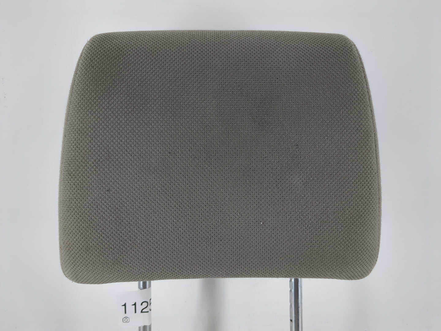 2011-2013 Nissan Rogue Headrest Head Rest Front Driver Passenger Seat Fits Fits 2011 2012 2013 OEM Used Auto Parts - Oemused