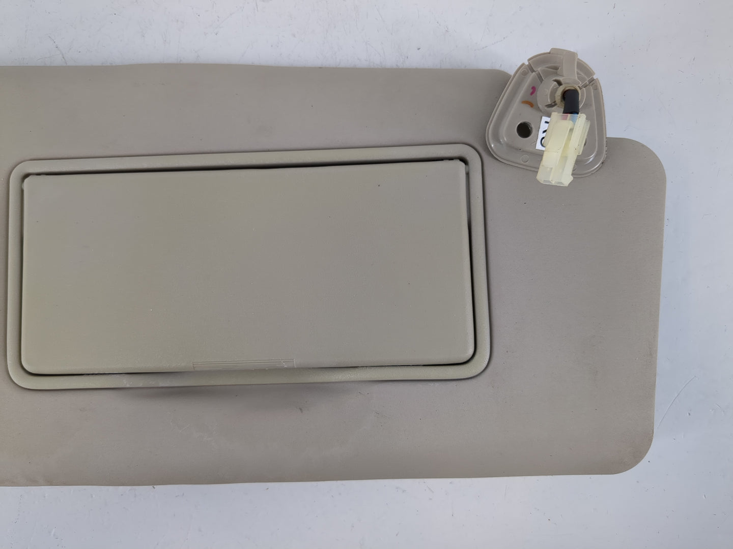 2008-2015 Nissan Rogue Sun Visor Shade Replacement Passenger Right Mirror Fits Fits 2008 2009 2010 2011 2012 2013 2014 2015 