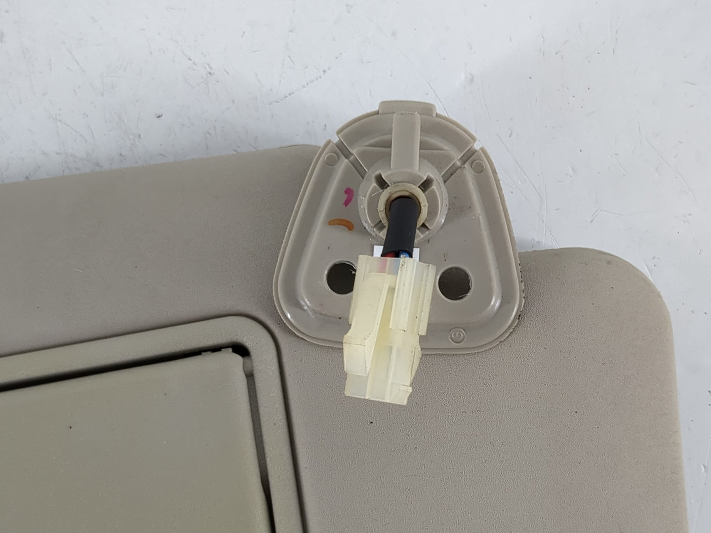 2008-2015 Nissan Rogue Sun Visor Shade Replacement Passenger Right Mirror Fits Fits 2008 2009 2010 2011 2012 2013 2014 2015 