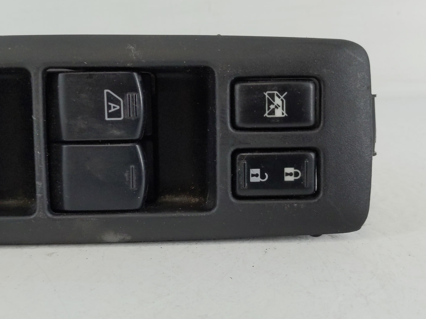 2011-2015 Nissan Rogue Master Power Window Switch Replacement Driver Side Left Fits Fits 2011 2012 2013 2014 2015 OEM Used A