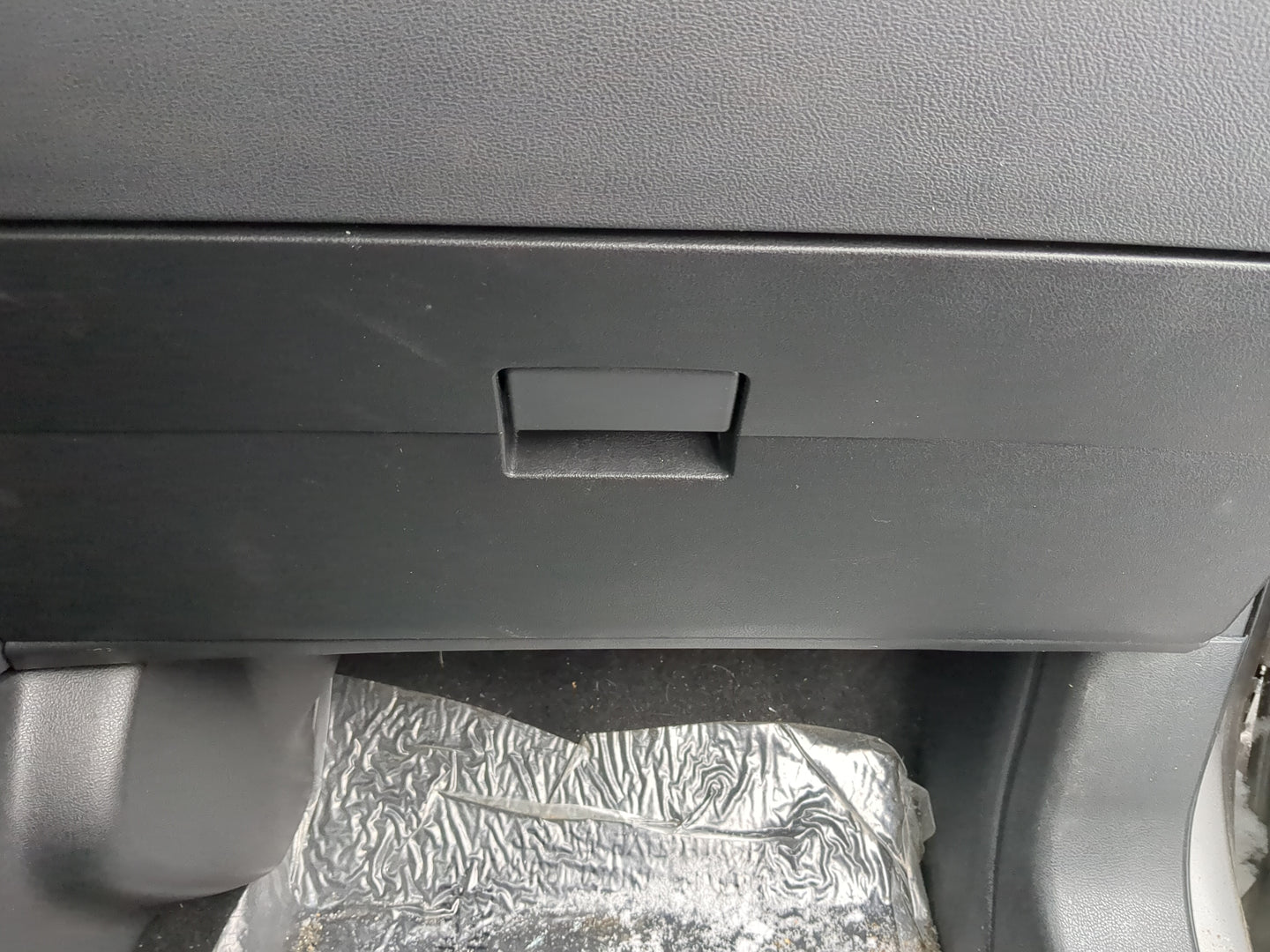 2013 Nissan Rogue Passenger Glove Box Door Storage Compartment - Oemusedautoparts1.com
