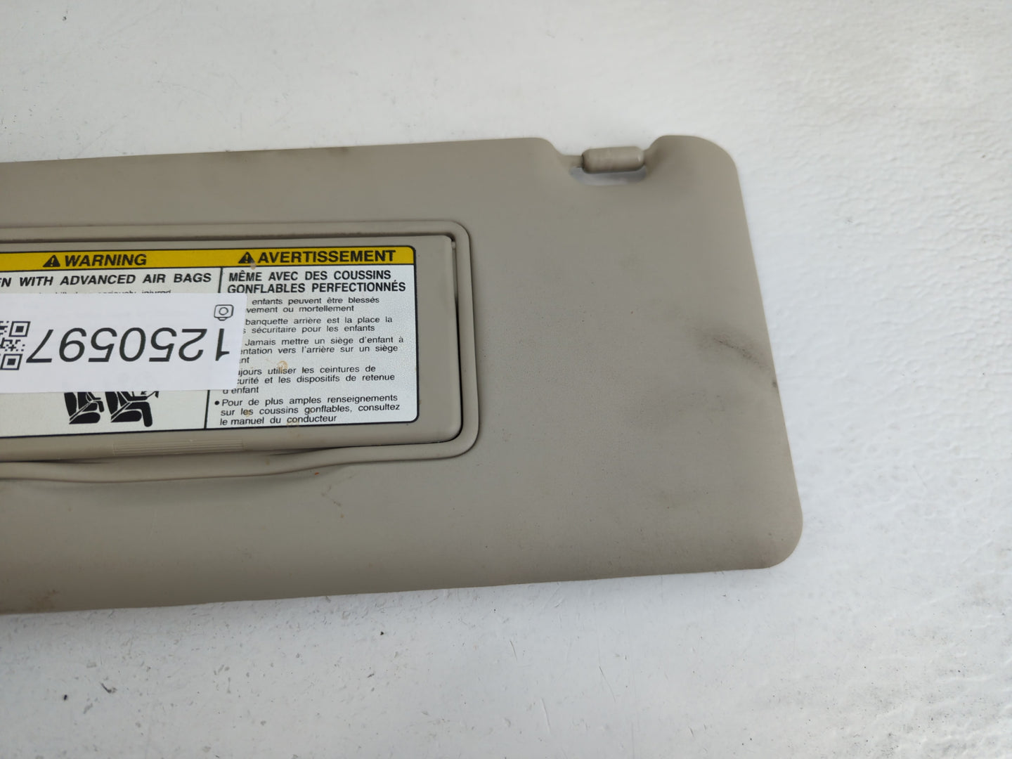 2011-2015 Nissan Rogue Sun Visor Shade Replacement Driver Left Mirror Fits Fits 2011 2012 2013 2014 2015 OEM Used Auto Parts