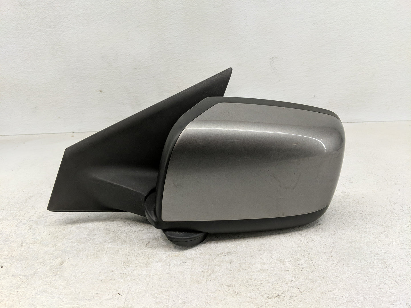 2013 Nissan Rogue Driver Side View Mirror - Left Door Mirror OEM Used - Oemusedautoparts1.com