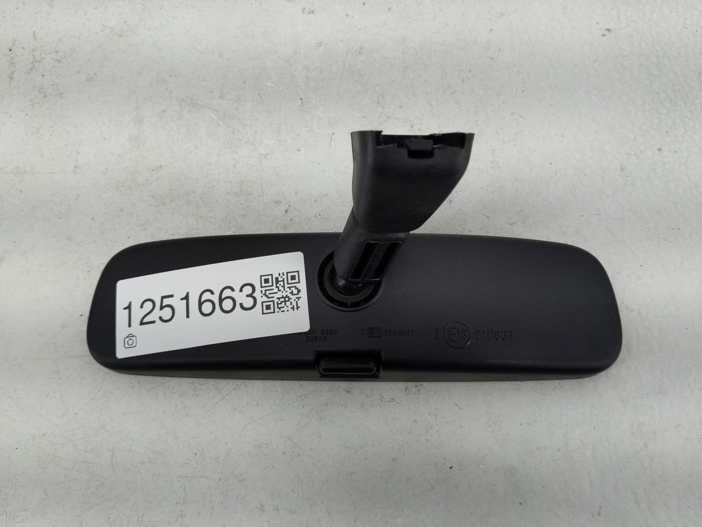 2008-2021 Nissan Rogue Interior Rear View Mirror Replacement OEM P/N:E13010837 Fits OEM Used Auto Parts - Oemusedautoparts1.