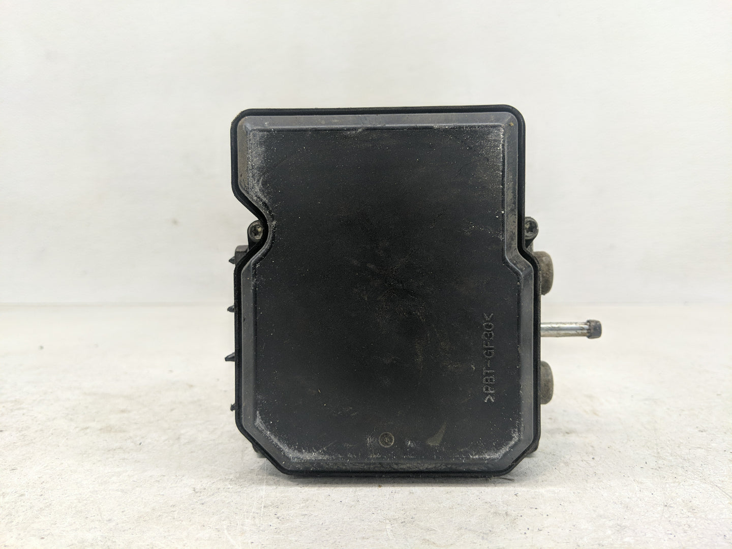 2012-2015 Nissan Rogue ABS Pump Control Module Replacement P/N:A98000E1K Fits Fits 2012 2013 2014 2015 OEM Used Auto Parts -