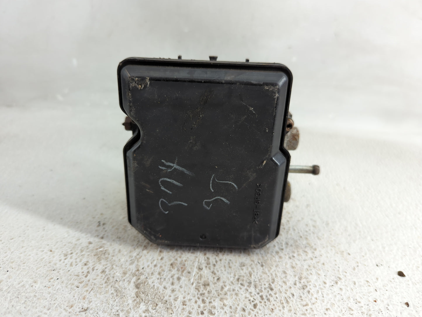 2012-2015 Nissan Rogue ABS Pump Control Module Replacement Fits Fits 2012 2013 2014 2015 OEM Used Auto Parts - Oemusedautopa