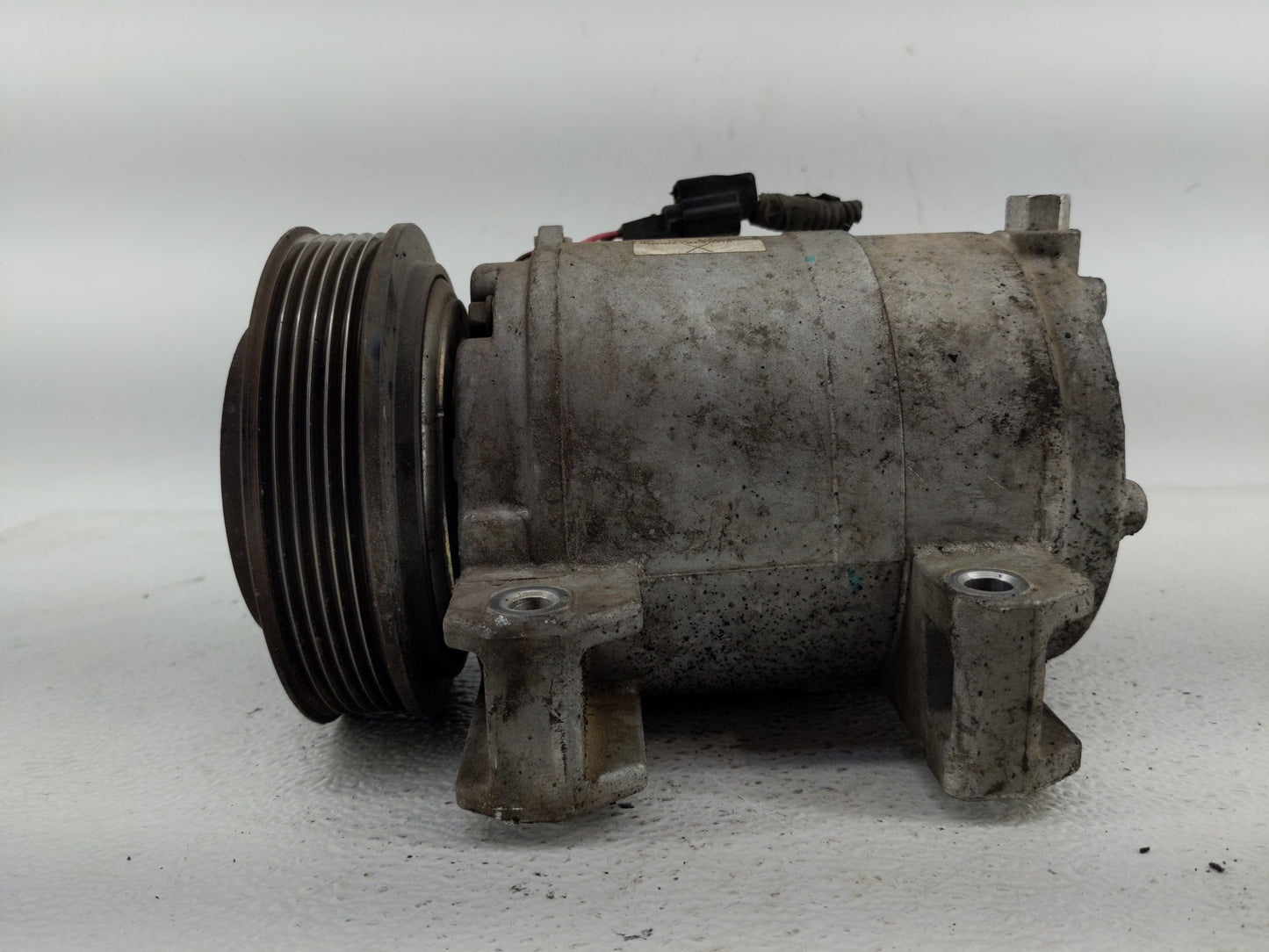 2008-2015 Nissan Rogue Air Conditioning A/c Ac Compressor Oem - Oemusedautoparts1.com