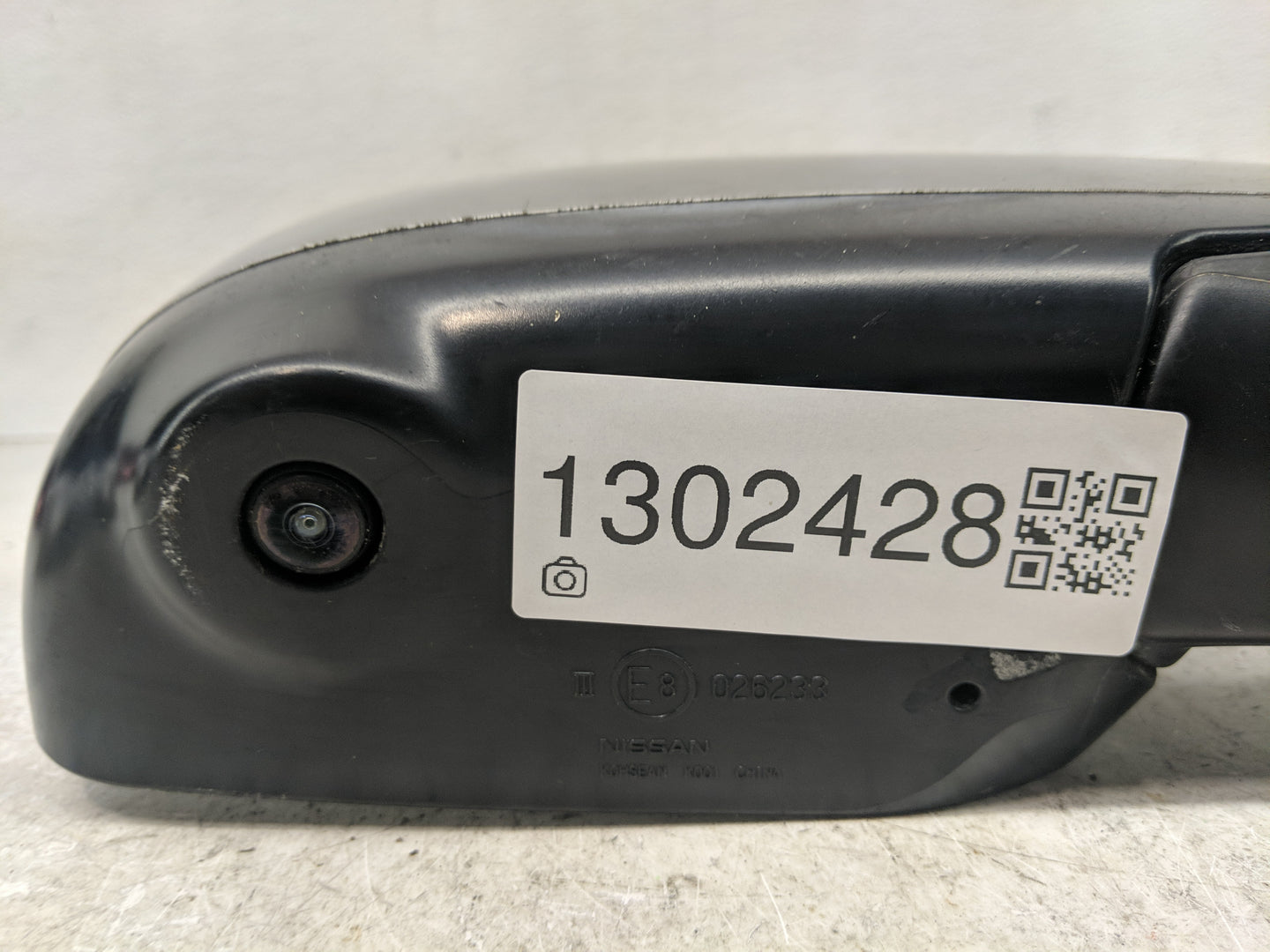 2012-2015 Nissan Rogue Passenger Side View Mirror - Right Door Mirror OEM Used - Oemusedautoparts1.com
