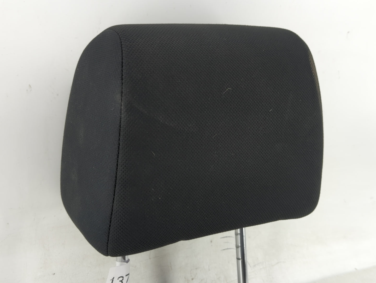 2010-2013 Nissan Rogue Headrest Head Rest Front Driver Passenger Seat - Oemusedautoparts1.com