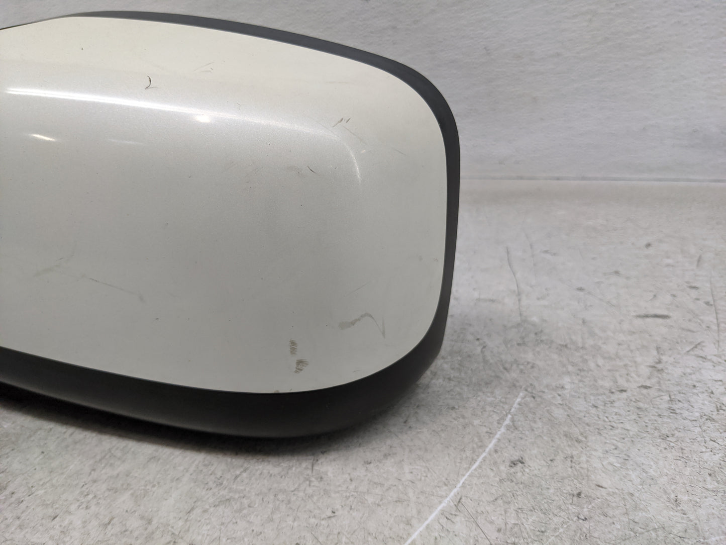 2008-2015 Nissan Rogue Driver Side View Mirror - Left Door Mirror OEM Used - Oemusedautoparts1.com