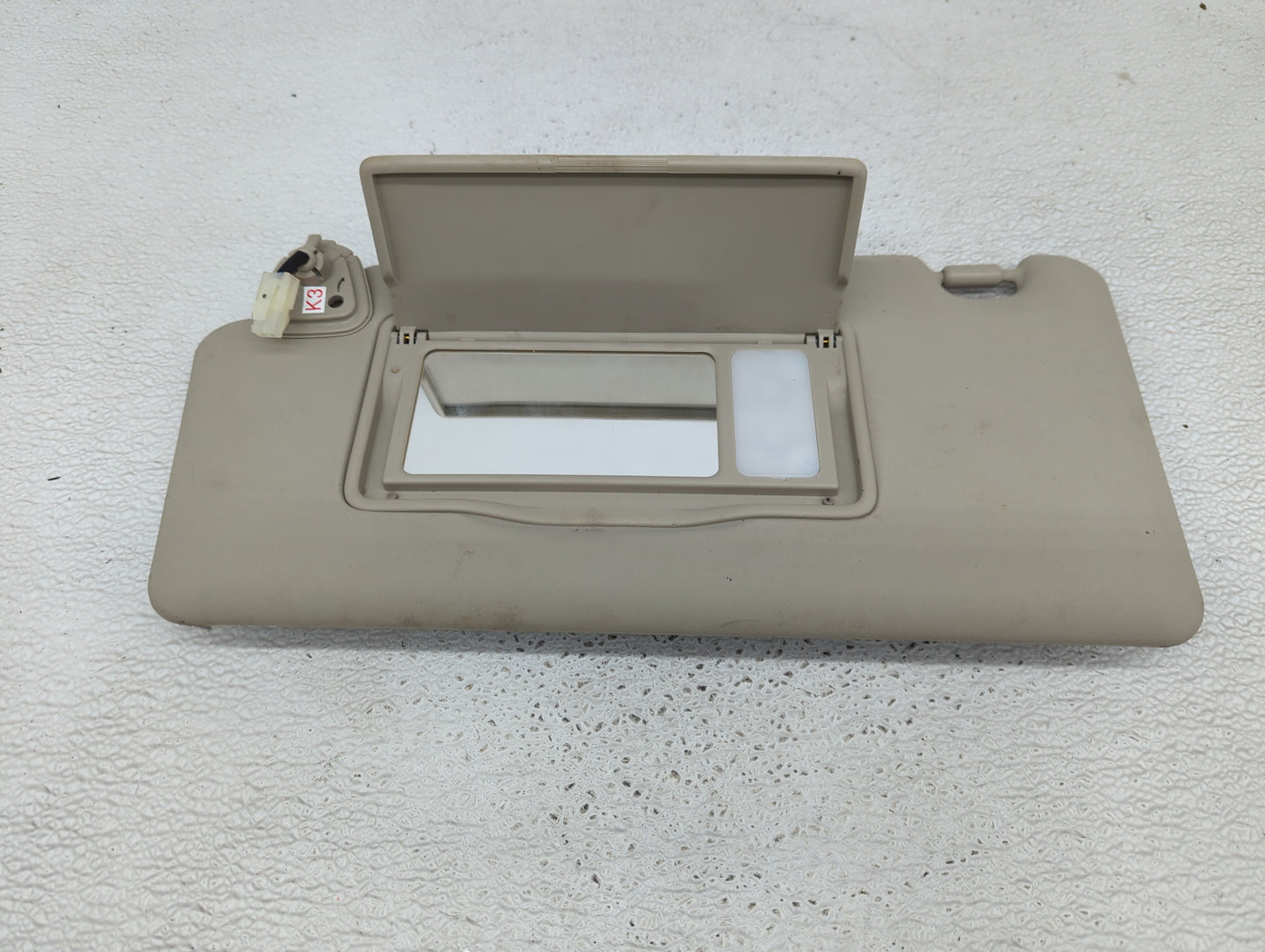 2011-2015 Nissan Rogue Sun Visor Shade Replacement Driver Left Mirror Fits Fits 2011 2012 2013 2014 2015 OEM Used Auto Parts