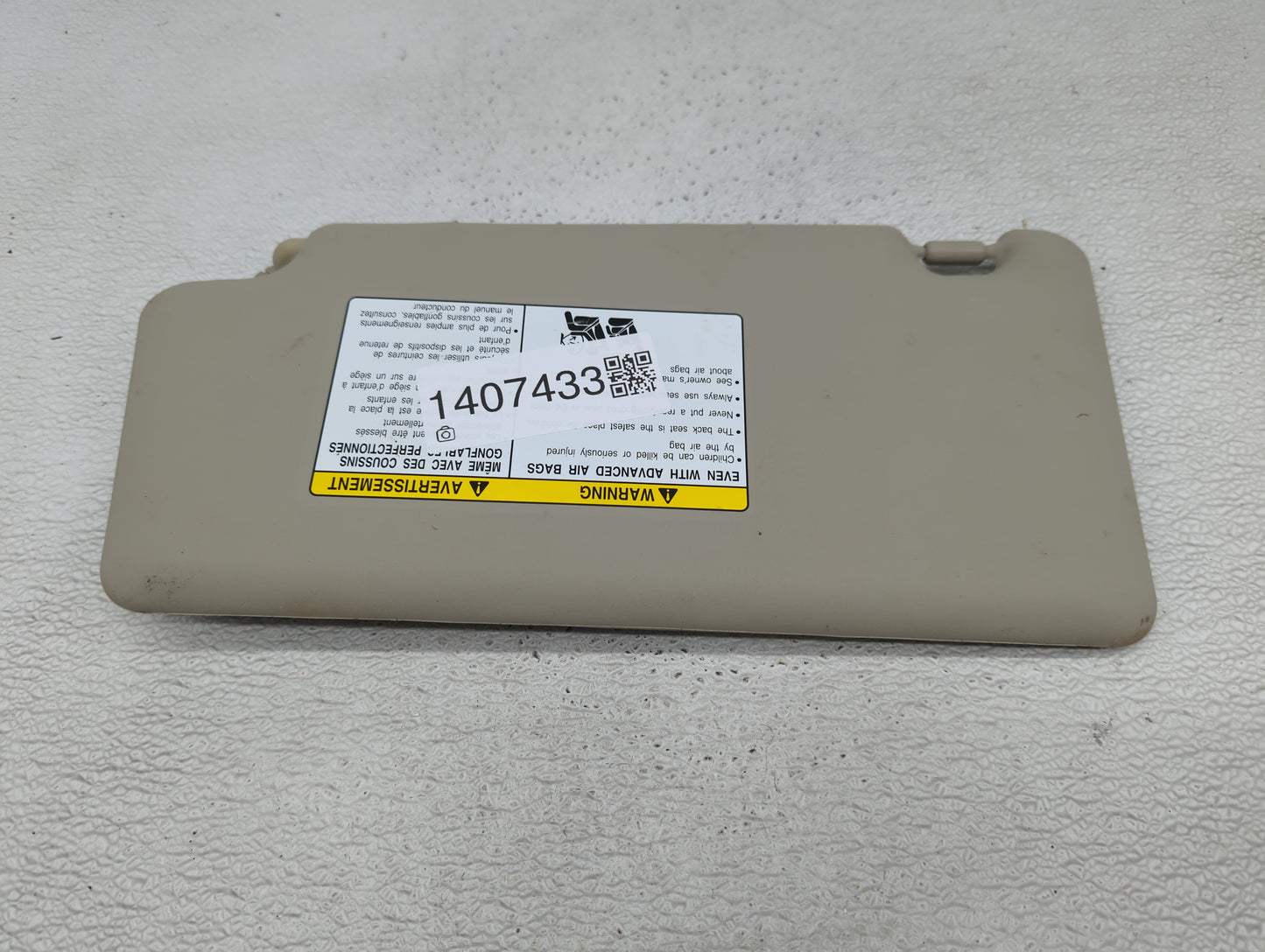 2008-2015 Nissan Rogue Sun Visor Shade Replacement Passenger Right Mirror Fits Fits 2008 2009 2010 2011 2012 2013 2014 2015 