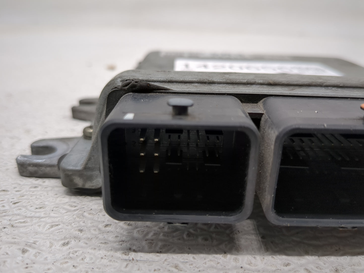 2013-2015 Nissan Rogue PCM Engine Control Computer ECU ECM PCU OEM P/N:NEC002-688 Fits Fits 2013 2014 2015 OEM Used Auto Par