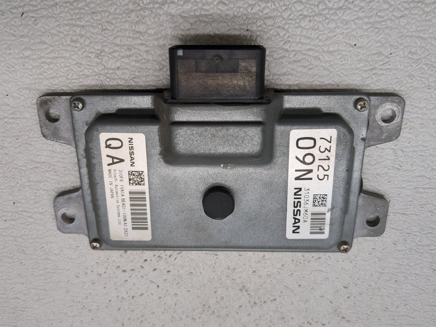 2013-2013 Nissan Rogue Transmission Control Module Tcu Tcm - Oemusedautoparts1.com