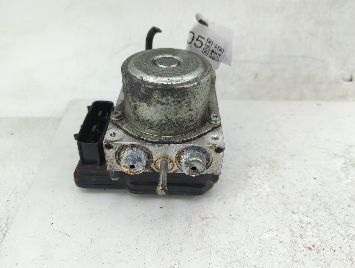 2012-2015 Nissan Rogue Anti-Lock Brake ABS Pump Module Actuator OEM P/N:TD8405 Fits Fits 2012 2013 2014 2015 OEM Used Auto P
