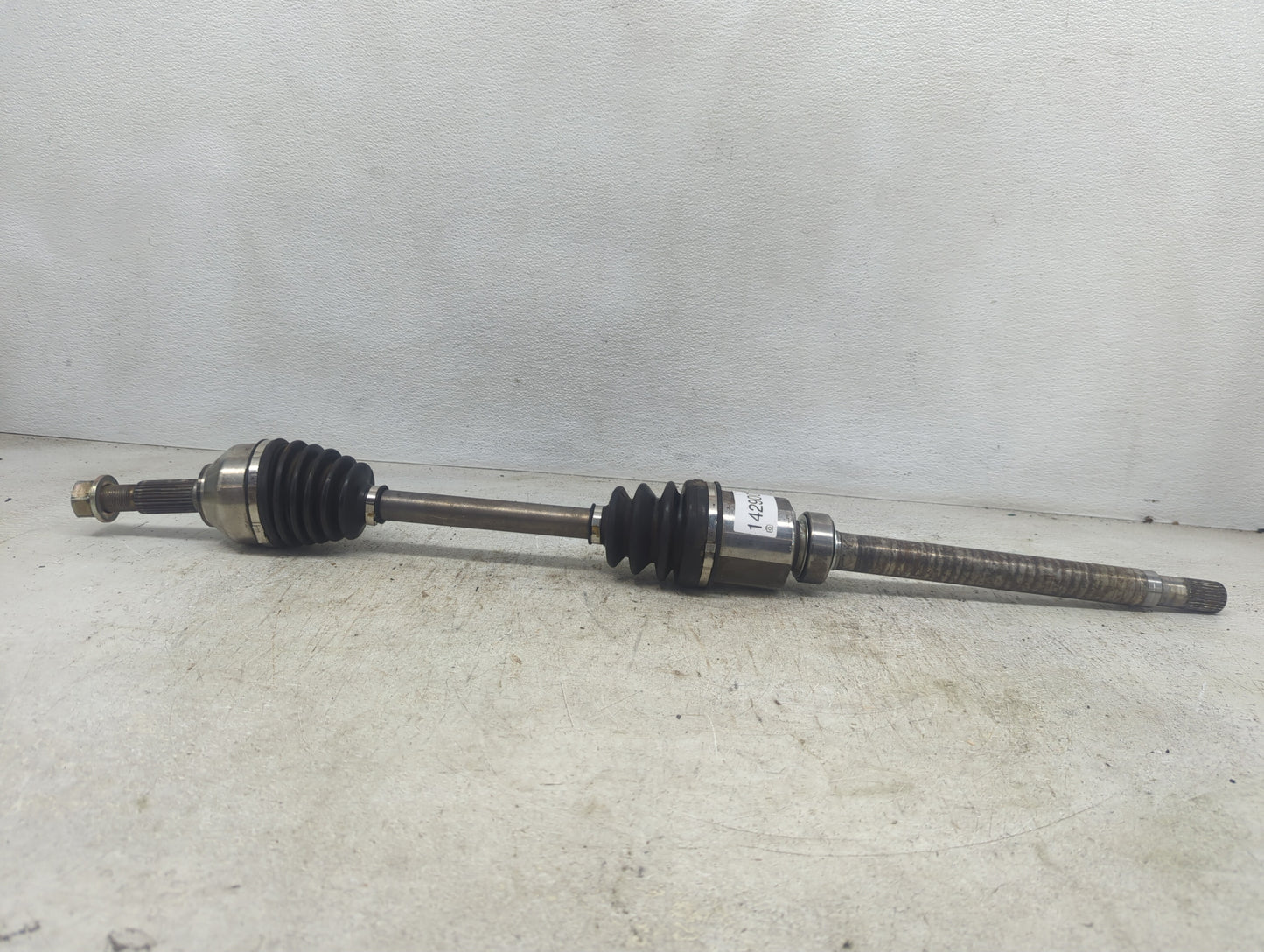 2008-2015 Nissan Rogue Axle Shaft Front Passenger Cv C/v - Oemusedautoparts1.com