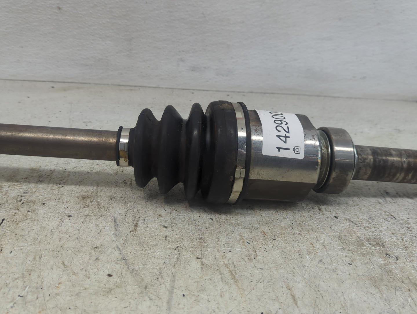 2008-2015 Nissan Rogue Axle Shaft Front Passenger Cv C/v - Oemusedautoparts1.com