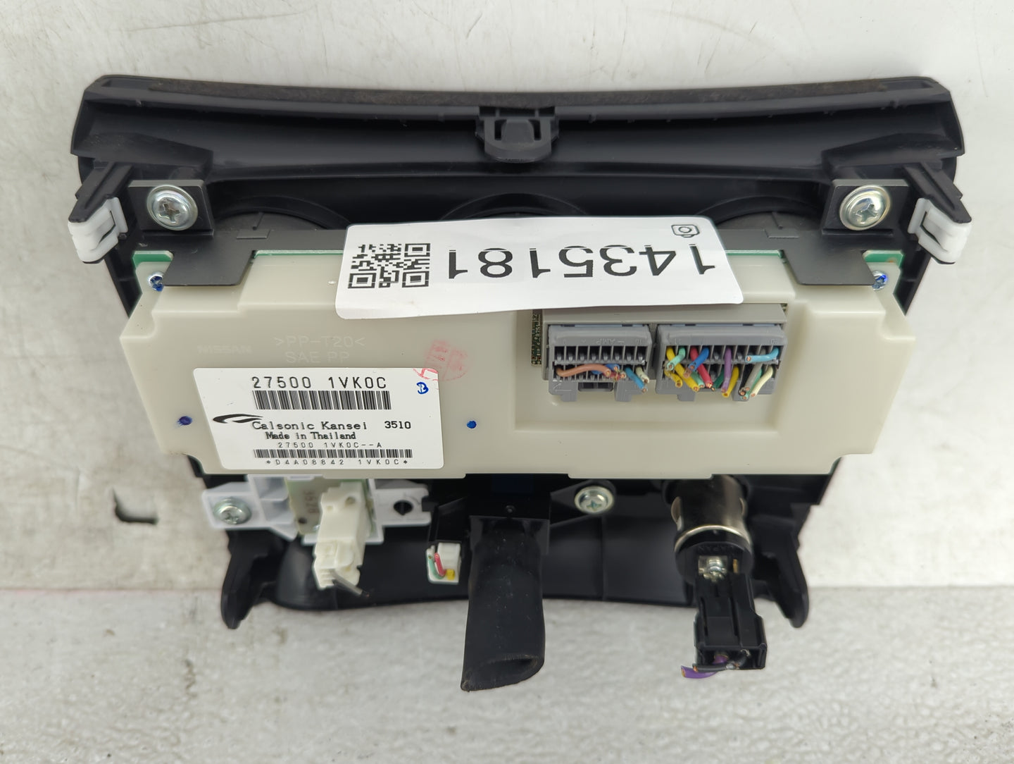2011-2015 Nissan Rogue Climate Control Module Temperature AC/Heater Replacement P/N:27500 1VK0C 27500 1VK0C--A Fits OEM Used