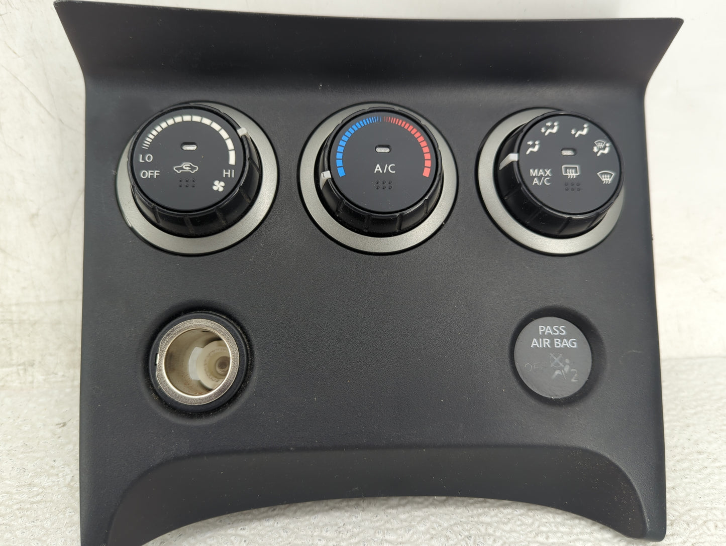 2011-2015 Nissan Rogue Climate Control Module Temperature AC/Heater Replacement P/N:27500 1VL0C 275001VL0C--A Fits OEM Used 