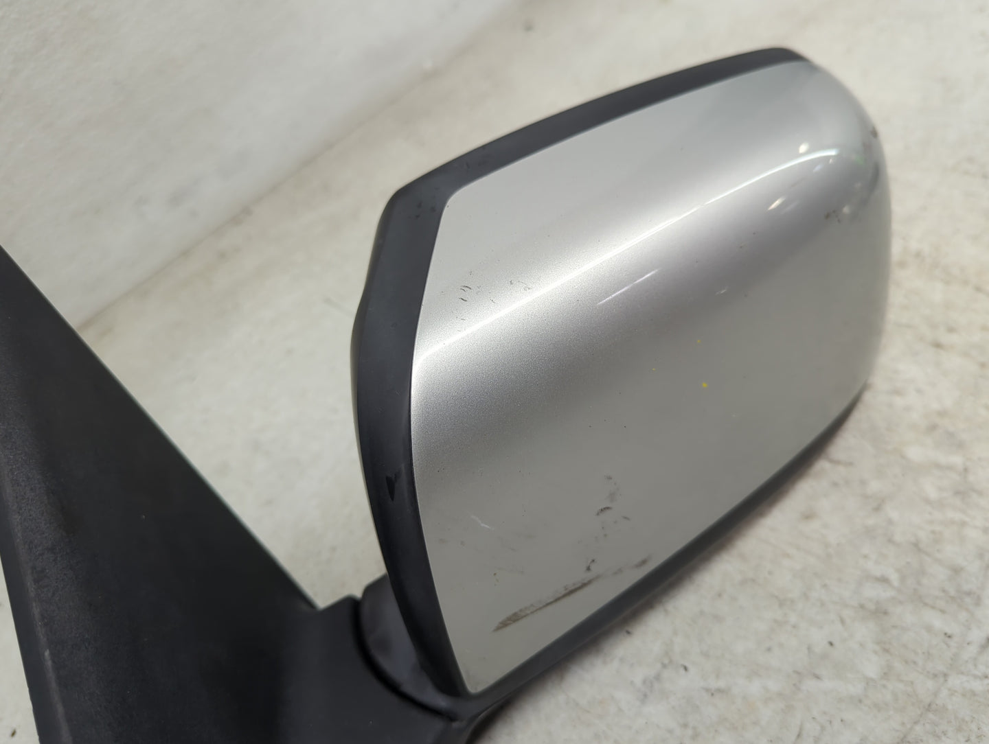 2008-2015 Nissan Rogue Driver Side View Mirror - Left Door Mirror OEM Used - Oemusedautoparts1.com
