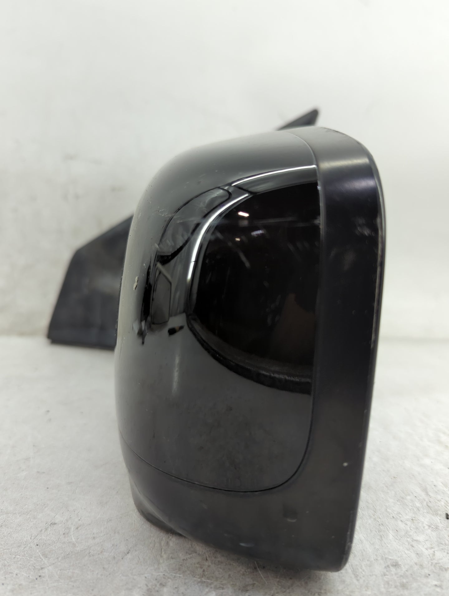 2008-2015 Nissan Rogue Passenger Side View Mirror - Right Door Mirror OEM Used - Oemusedautoparts1.com