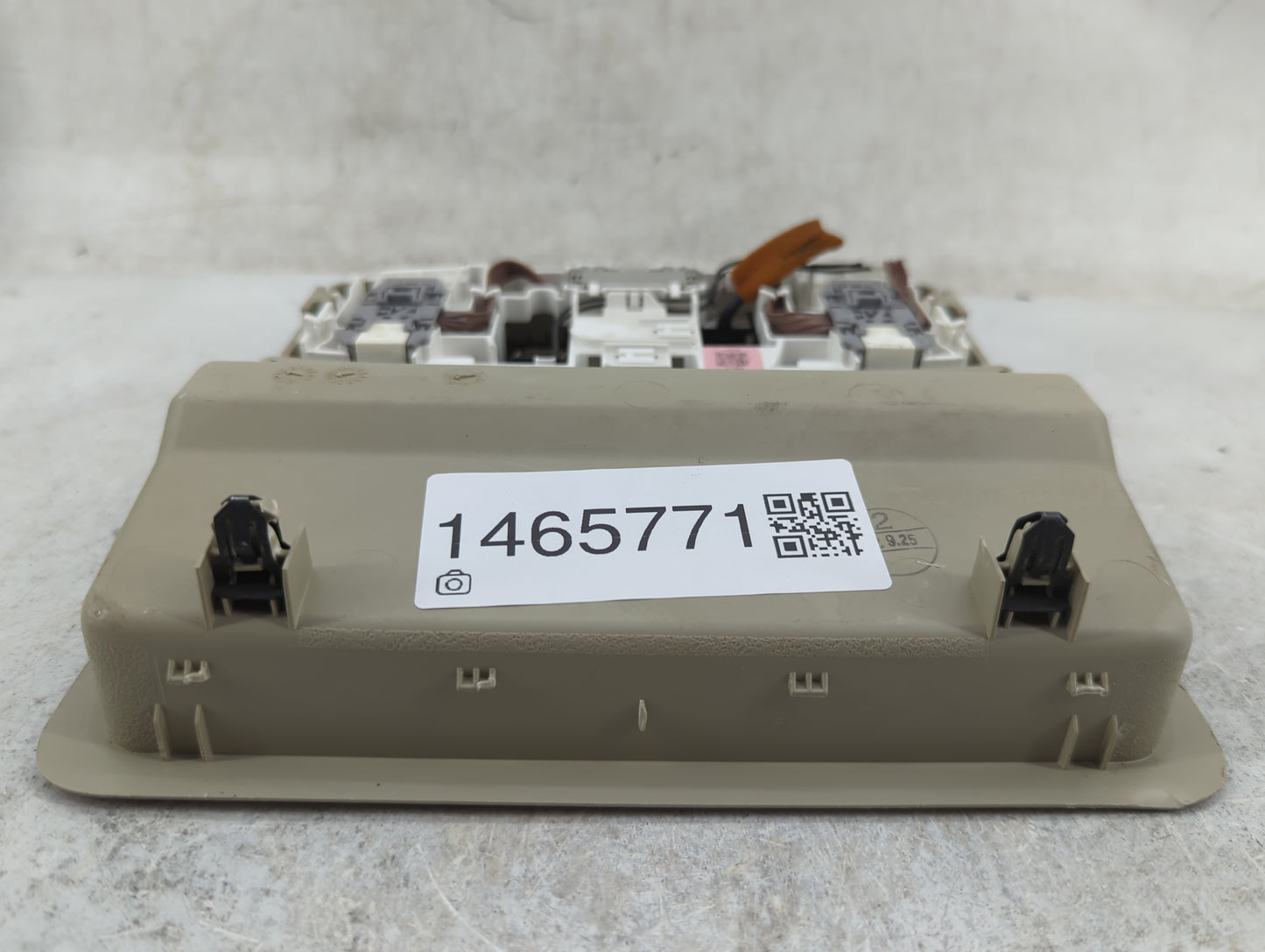 2013-2015 Nissan Rogue Overhead Roof Console Tan - Oemusedautoparts1.com