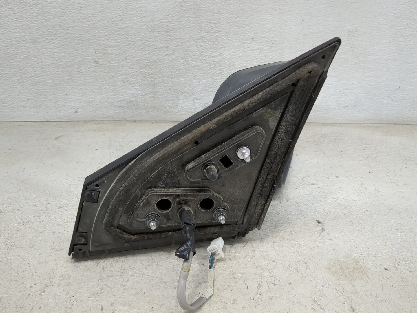 2013 Nissan Rogue Passenger Side View Mirror - Right Door Mirror OEM Used - Oemusedautoparts1.com