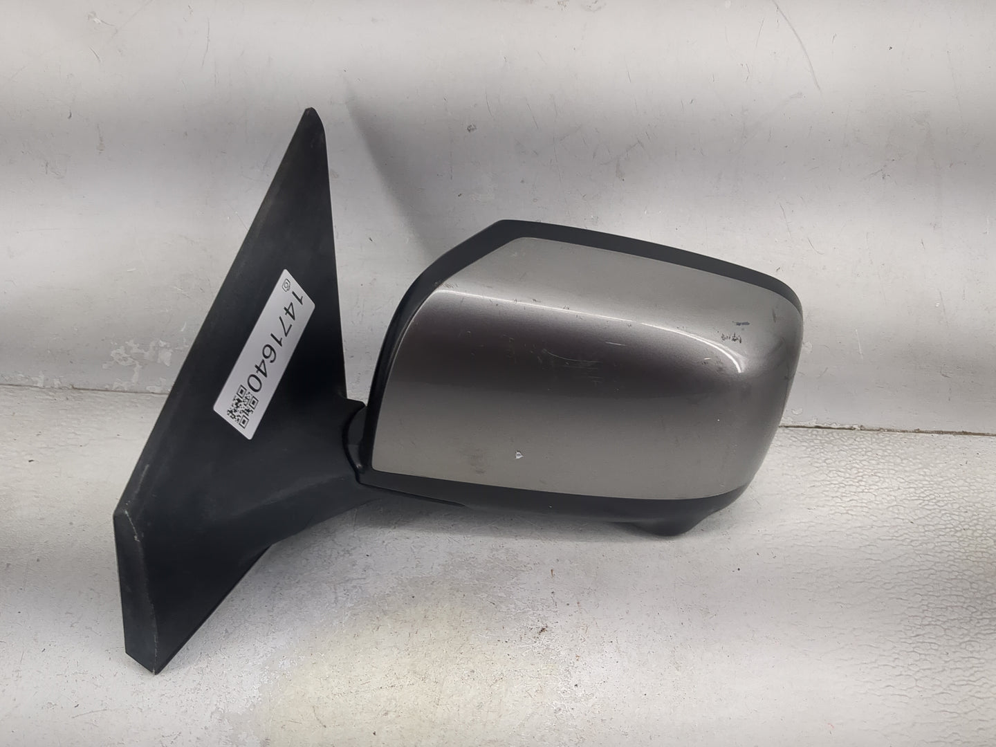 2012-2015 Nissan Rogue Driver Side View Mirror - Left Door Mirror OEM Used - Oemusedautoparts1.com