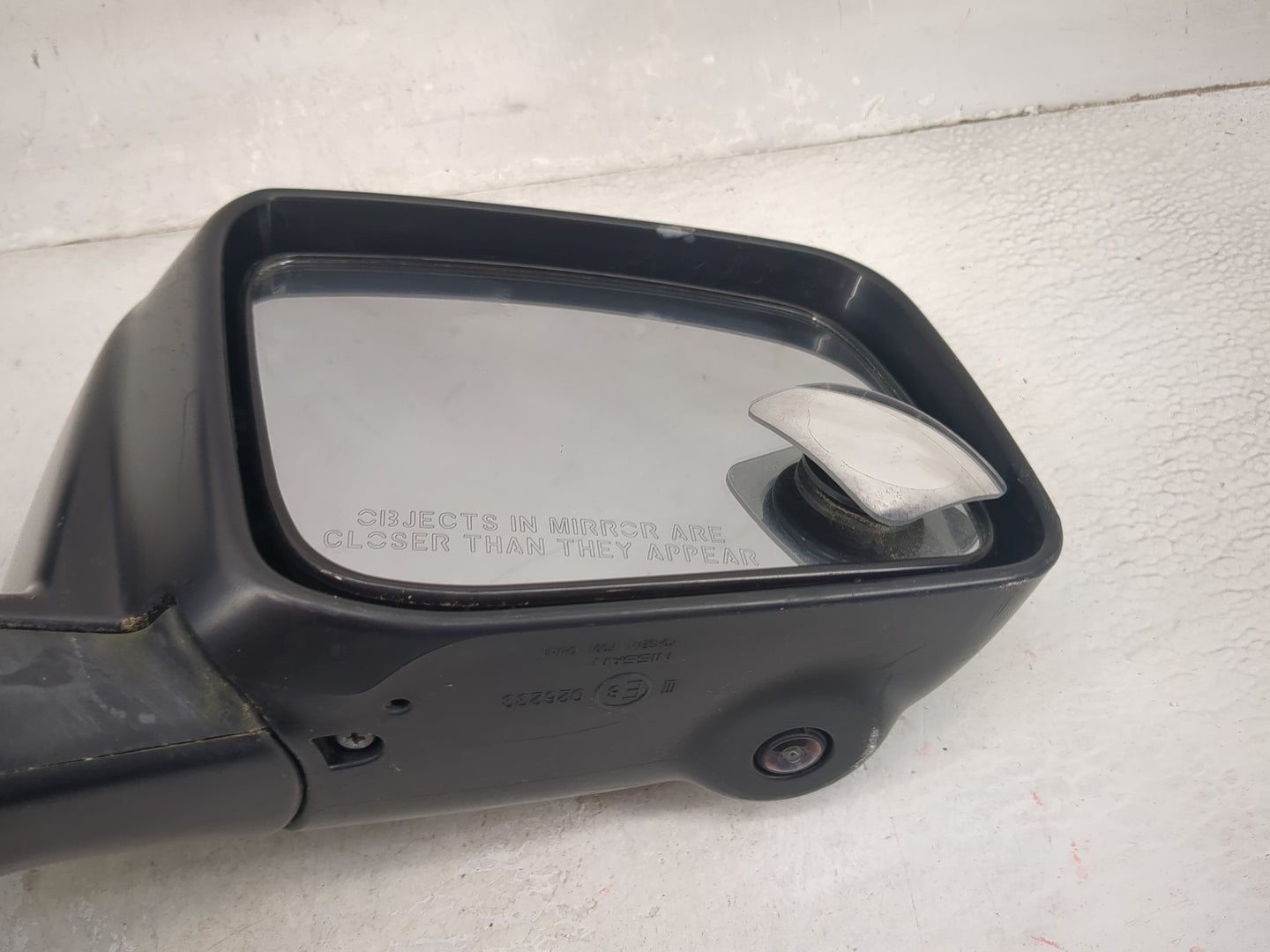 2012-2015 Nissan Rogue Passenger Side View Mirror - Right Door Mirror OEM Used - Oemusedautoparts1.com