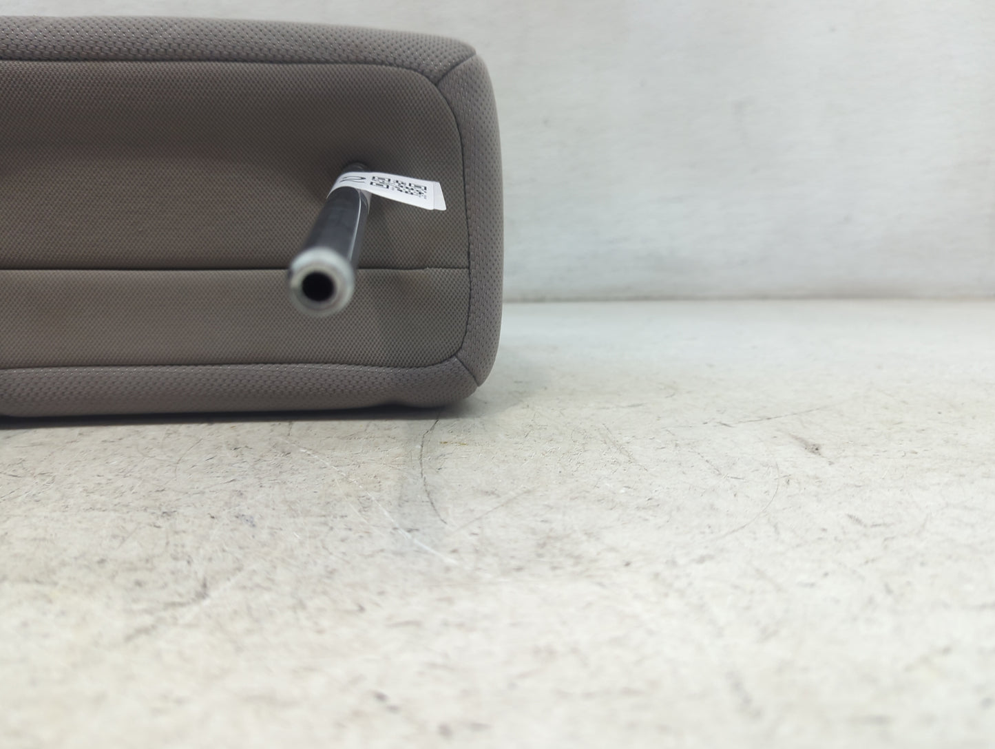 2013 Nissan Rogue Headrest Head Rest Front Driver Seat Tan - Oemusedautoparts1.com