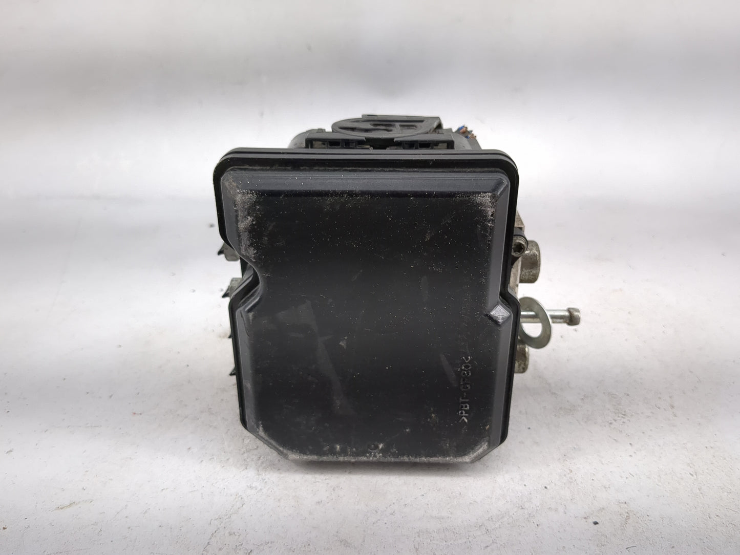 2012-2015 Nissan Rogue ABS Pump Control Module Replacement P/N:TD8405 MAA N 2X050479 Fits Fits 2012 2013 2014 2015 OEM Used 