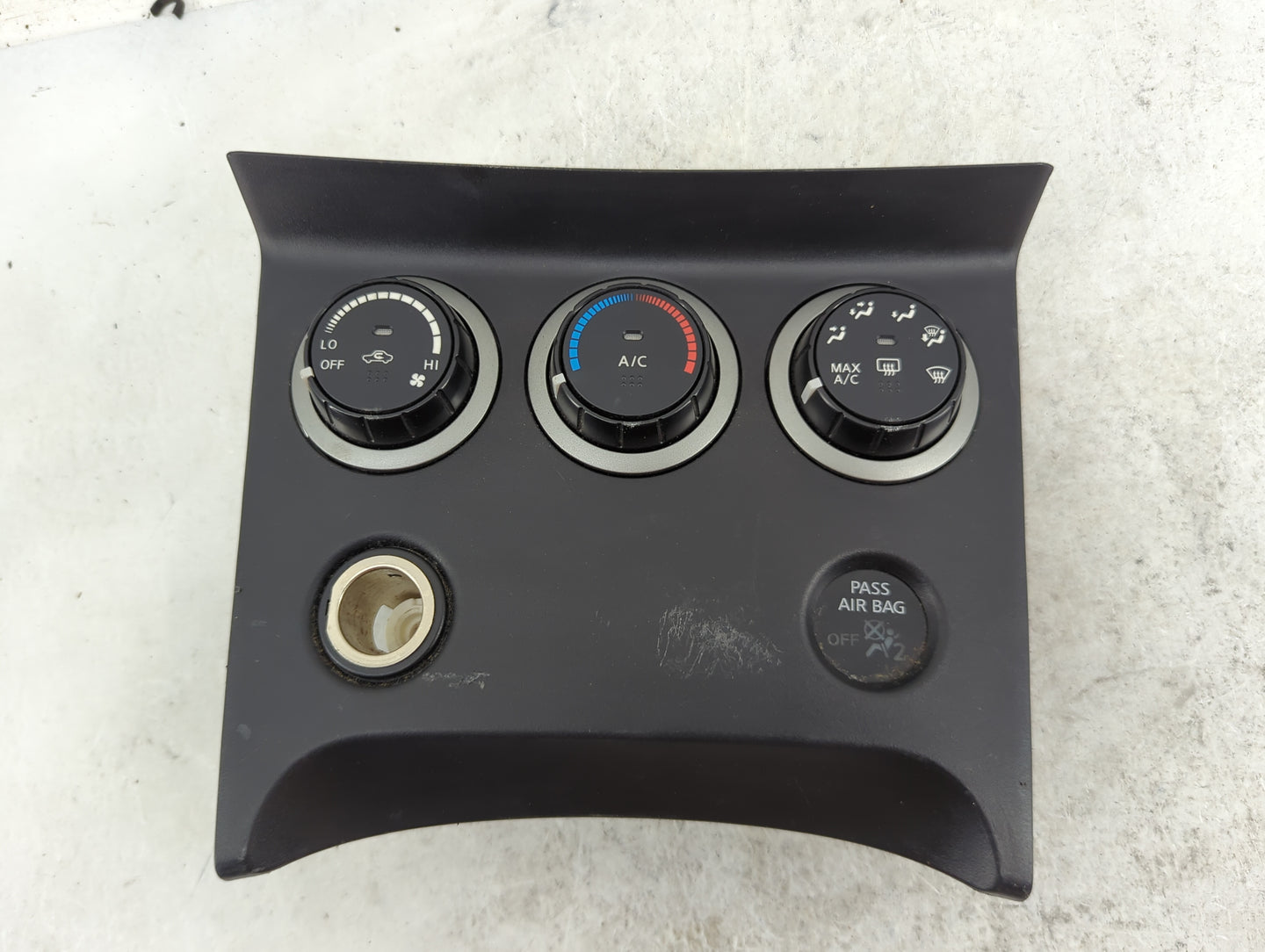 2011-2015 Nissan Rogue Climate Control Module Temperature AC/Heater Replacement Fits Fits 2011 2012 2013 2014 2015 OEM Used 