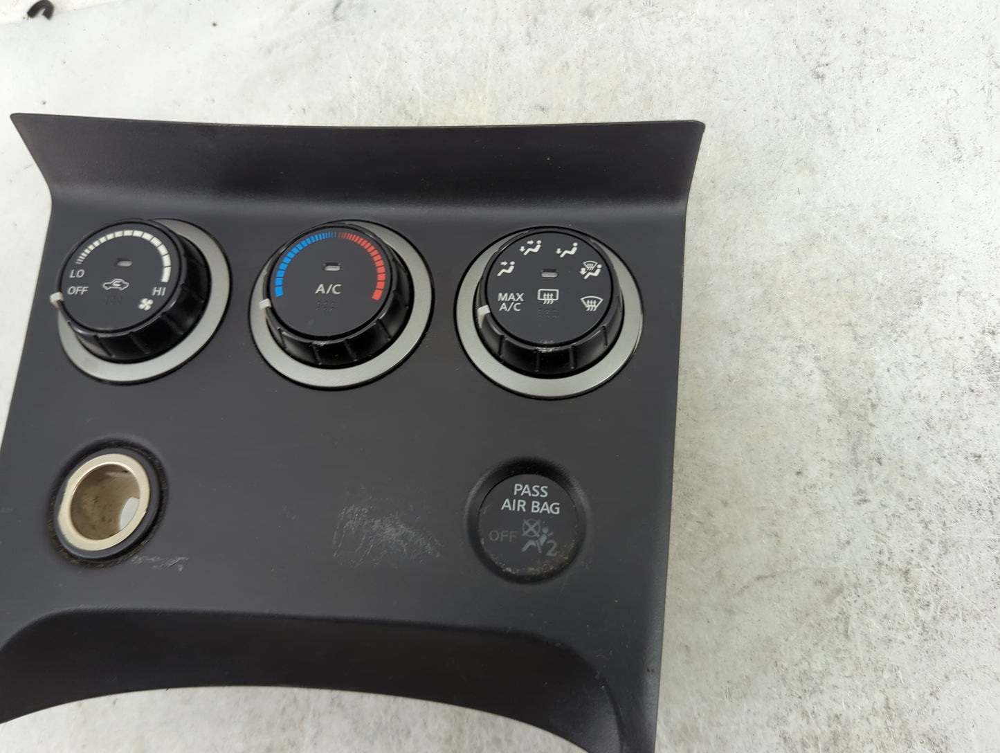 2011-2015 Nissan Rogue Climate Control Module Temperature AC/Heater Replacement Fits Fits 2011 2012 2013 2014 2015 OEM Used 