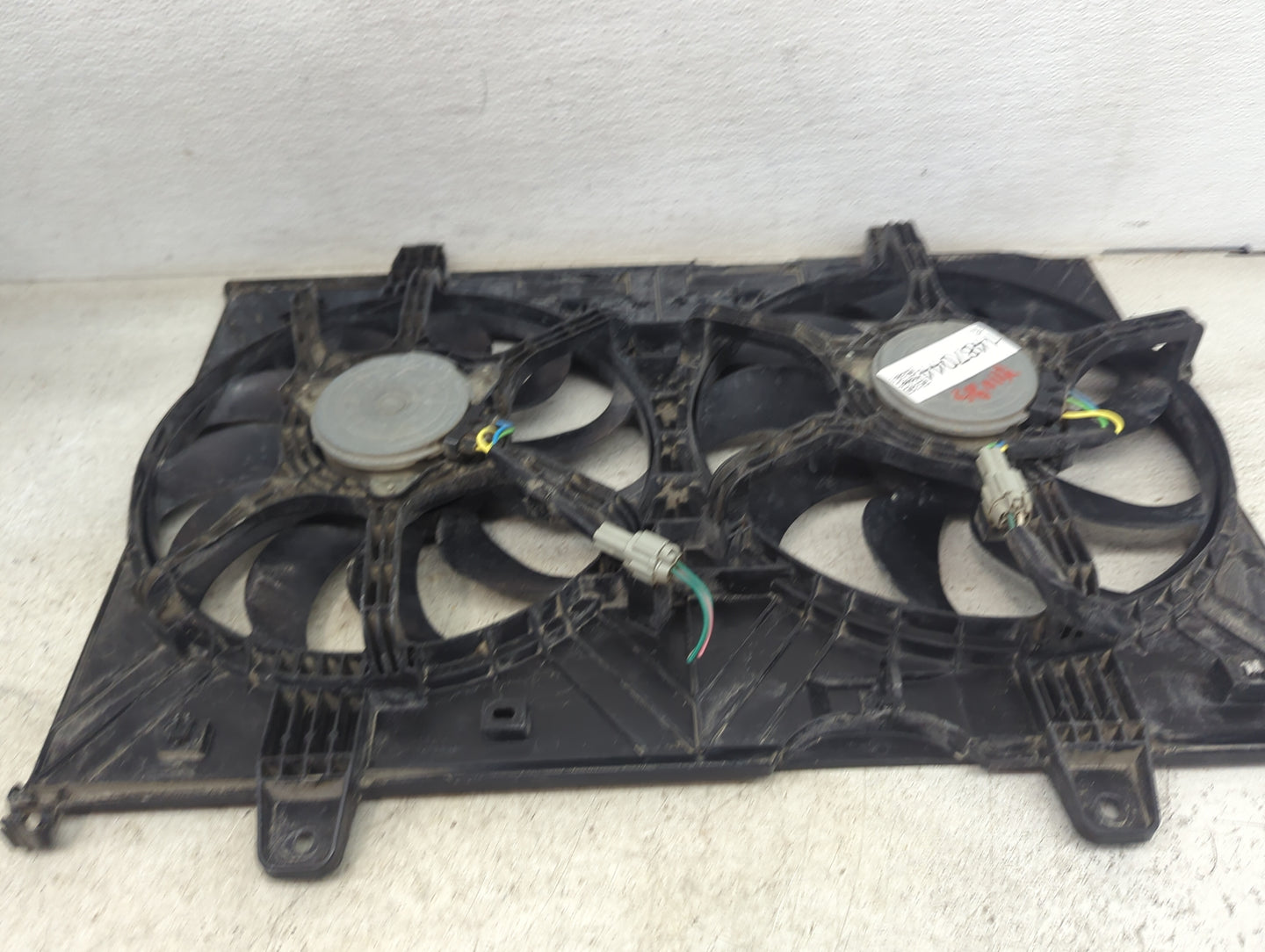 2010-2015 Nissan Rogue Electric Radiator Cooling Fan Motor Assembly P/N:21486-GP80X Fits Fits 2010 2011 2012 2013 2014 2015 