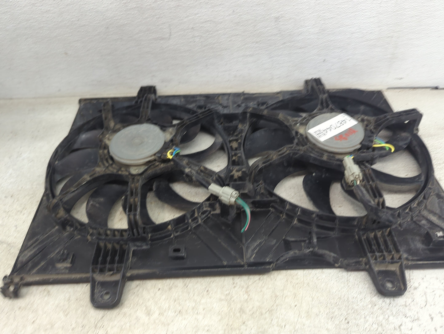2010-2015 Nissan Rogue Electric Radiator Cooling Fan Motor Assembly P/N:21486-GP80X Fits Fits 2010 2011 2012 2013 2014 2015 