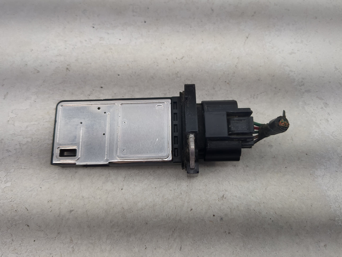 2008-2015 Nissan Rogue Mass Air Flow Meter Maf 1488650 - Oemusedautoparts1.com