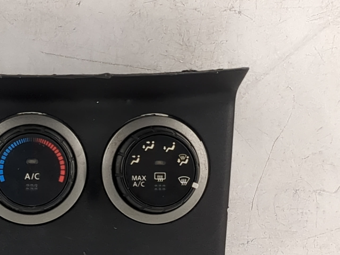 2011-2015 Nissan Rogue Climate Control Module Temperature AC/Heater Replacement Fits Fits 2011 2012 2013 2014 2015 OEM Used 