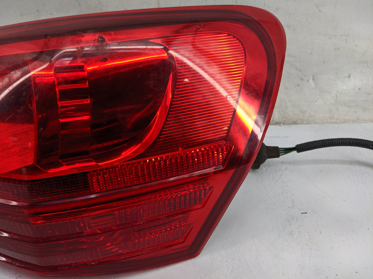 2008-2015 Nissan Rogue Tail Light Assembly Passenger Right OEM Fits Fits 2008 2009 2010 2011 2012 2013 2014 2015 OEM Used Au