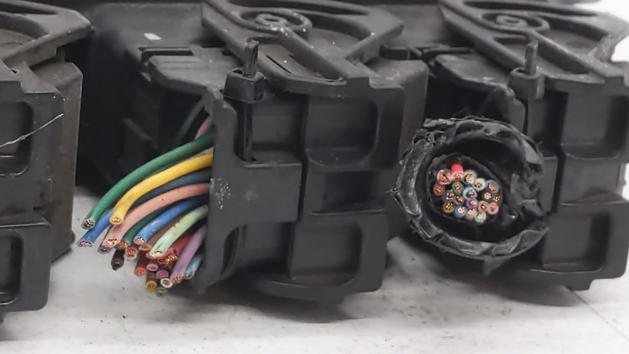 2013-2015 Nissan Rogue PCM Engine Control Computer ECU ECM PCU OEM P/N:NEC001-657 NEC005-662, NEC001-654 Fits Fits 2013 2014