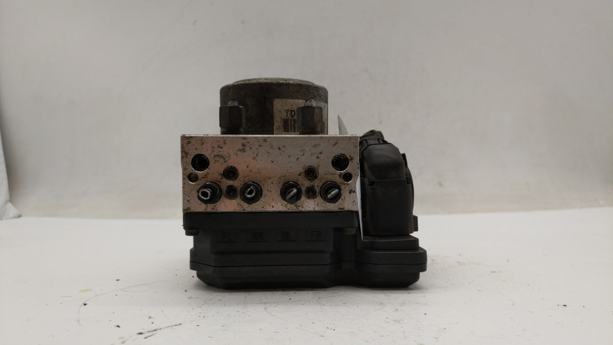 2012-2015 Nissan Rogue Anti-Lock Brake ABS Pump Module Actuator OEM P/N:47660 JM04A Fits Fits 2012 2013 2014 2015 OEM Used A