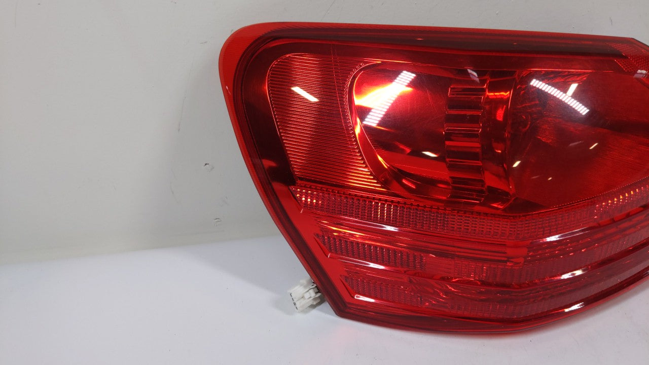 2008-2015 Nissan Rogue Tail Light Assembly Driver Left OEM Fits Fits 2008 2009 2010 2011 2012 2013 2014 2015 OEM Used Auto P